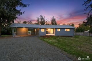 153 Green Acres Drive, Castle Rock, WA 98611