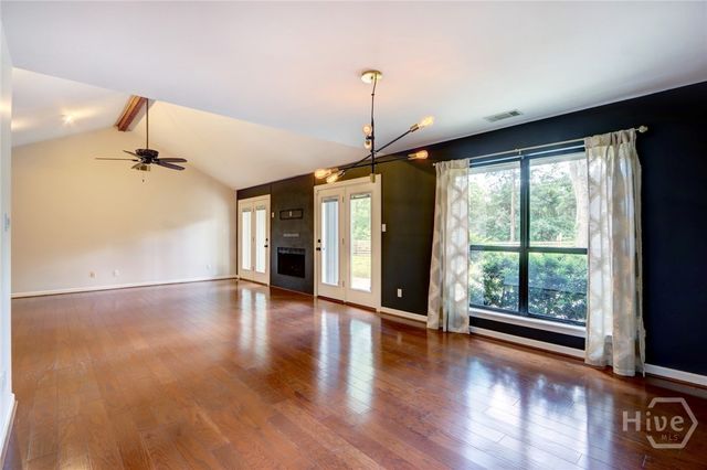102 Phyllis Drive, Savannah, GA 31419