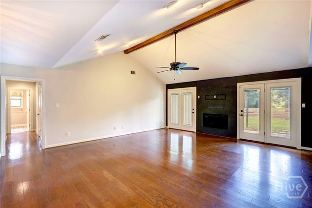 102 Phyllis Drive, Savannah, GA 31419