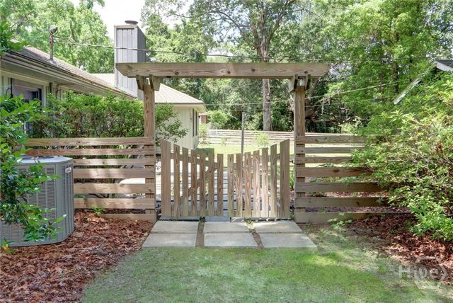 102 Phyllis Drive, Savannah, GA 31419