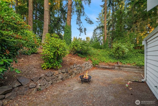 4301 72nd Avenue W, University Place, WA 98466