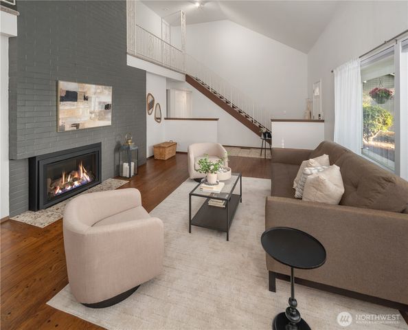 4301 72nd Avenue W, University Place, WA 98466