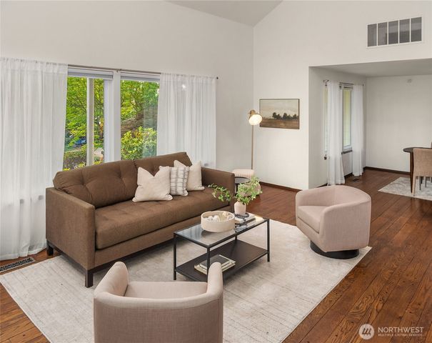 4301 72nd Avenue W, University Place, WA 98466