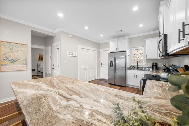 117 Lookout Pt Apt A1, Hot Springs, AR 71913