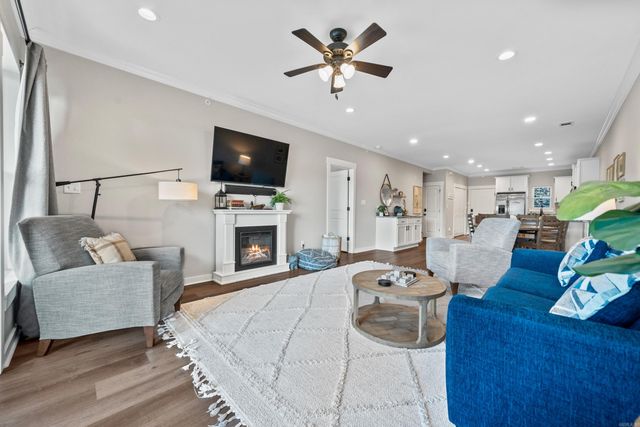 117 Lookout Pt Apt A1, Hot Springs, AR 71913