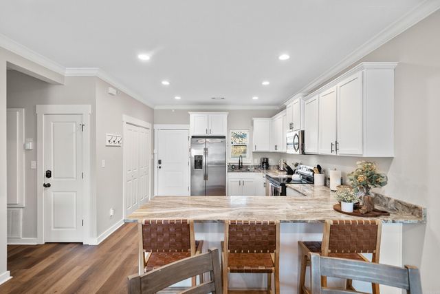 117 Lookout Pt Apt A1, Hot Springs, AR 71913