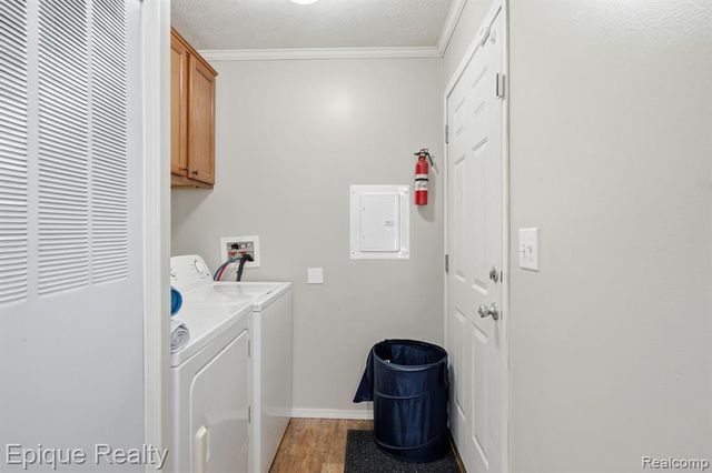 16031 Beech Daly Road, Taylor, MI 48180