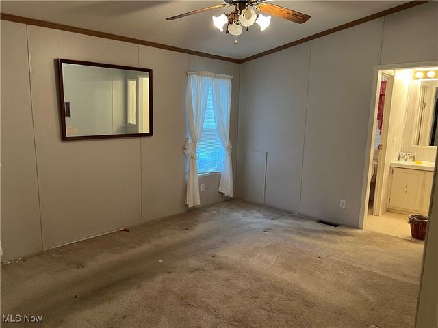 12 Maple, Olmsted Twp, OH 44138