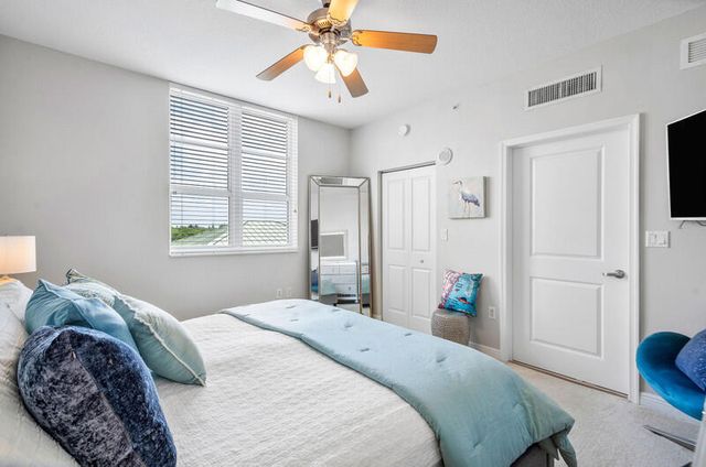 350 N FEDERAL Highway 405, Boynton Beach, FL 33435