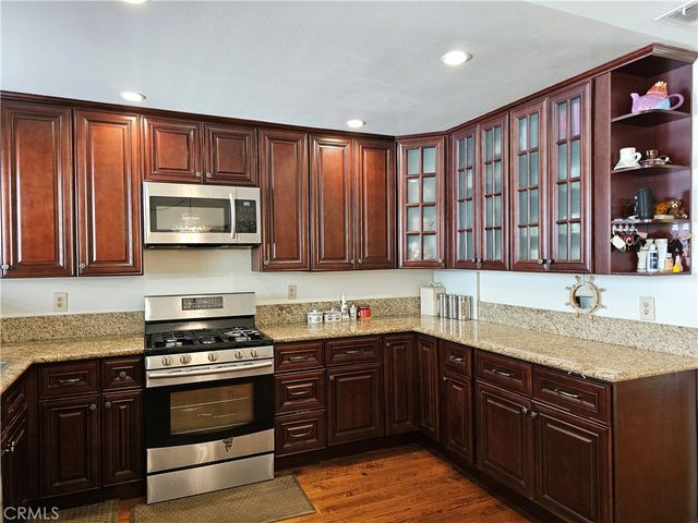 1711 Grismer Avenue 52, Burbank, CA 91504