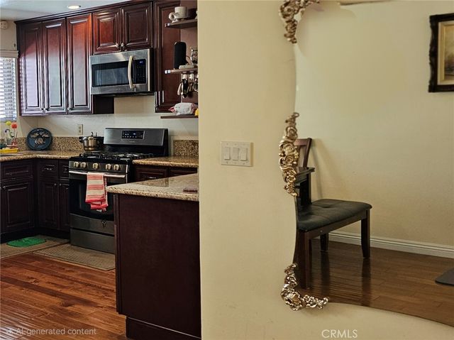 1711 Grismer Avenue 52, Burbank, CA 91504