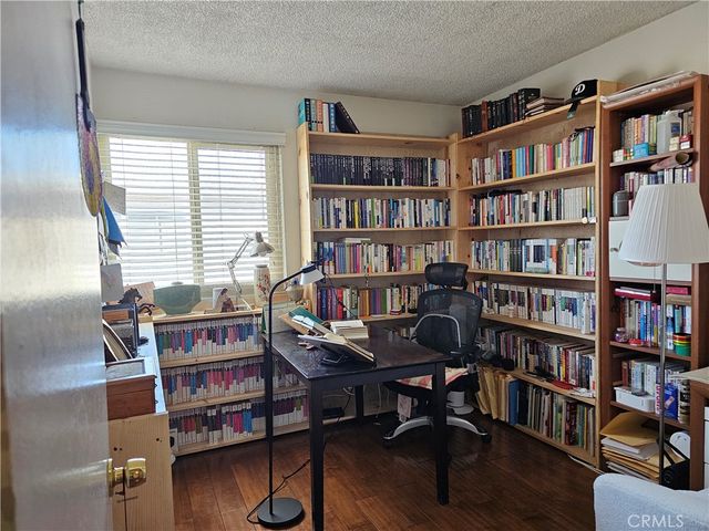 1711 Grismer Avenue 52, Burbank, CA 91504