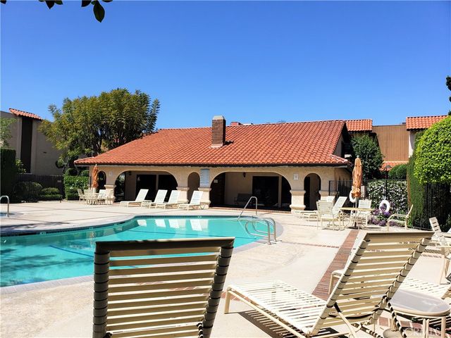 1711 Grismer Avenue 52, Burbank, CA 91504