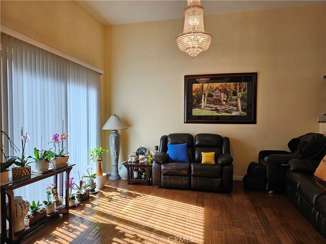 1711 Grismer Avenue 52, Burbank, CA 91504