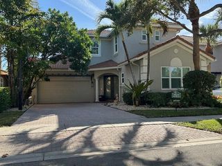 104 Via Azurra, Jupiter, FL 33458