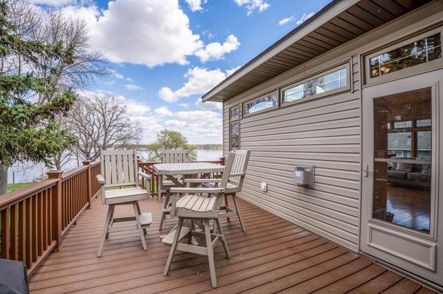 5979 24th Street NE, Willmar, MN 56201