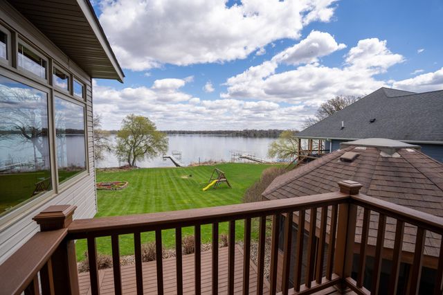 5979 24th Street NE, Willmar, MN 56201
