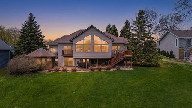 5979 24th Street NE, Willmar, MN 56201