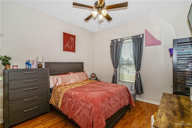 724 S Excalibur Street, Edinburg, TX 78539