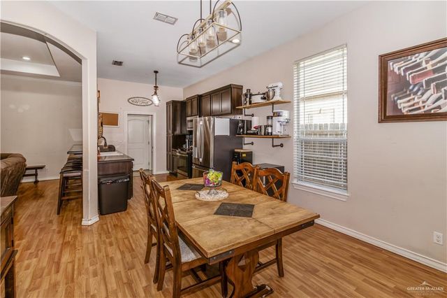 724 S Excalibur Street, Edinburg, TX 78539