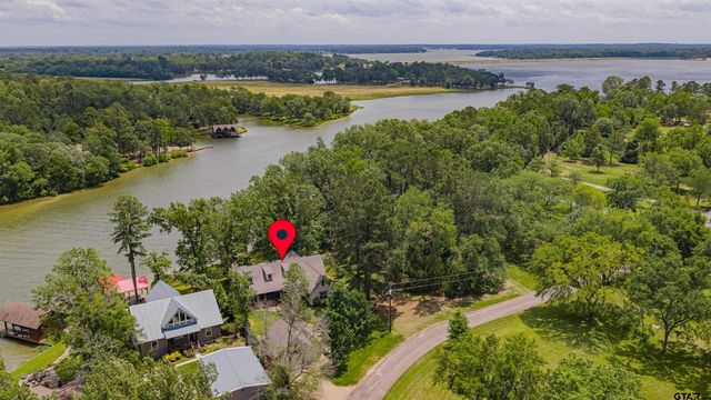 223 Triple S Drive, Mt Vernon, TX 75457
