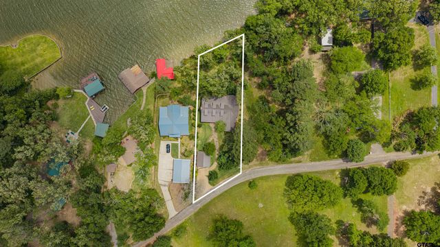 223 Triple S Drive, Mt Vernon, TX 75457