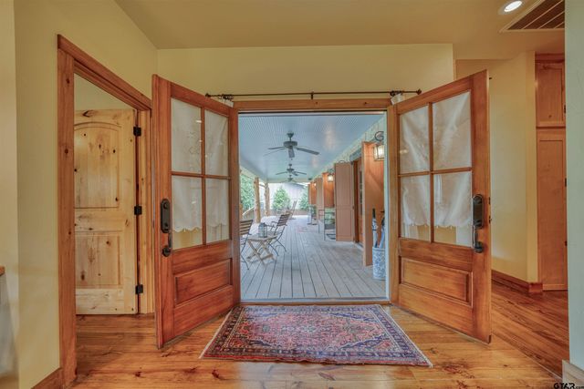 223 Triple S Drive, Mt Vernon, TX 75457
