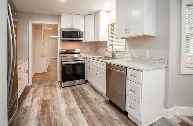 242 S Cumberland Avenue, Russellville, AR 72801