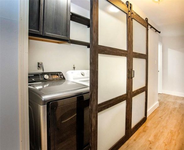 242 S Cumberland Avenue, Russellville, AR 72801