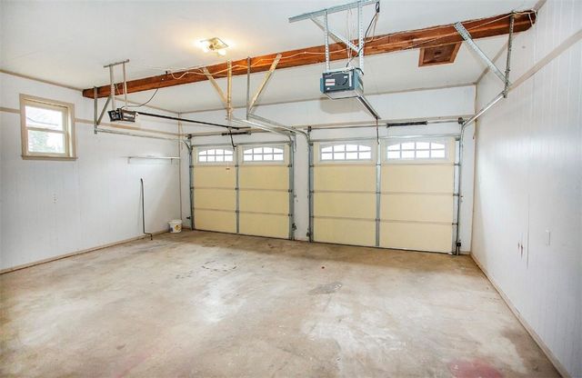 242 S Cumberland Avenue, Russellville, AR 72801