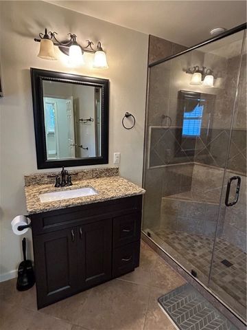 242 S Cumberland Avenue, Russellville, AR 72801