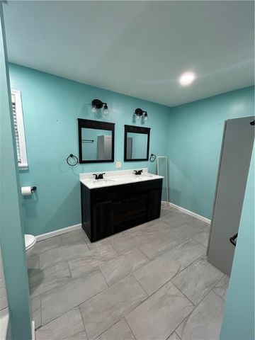 242 S Cumberland Avenue, Russellville, AR 72801