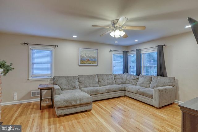 4301 VERONA DR, Wilmington, DE 19808