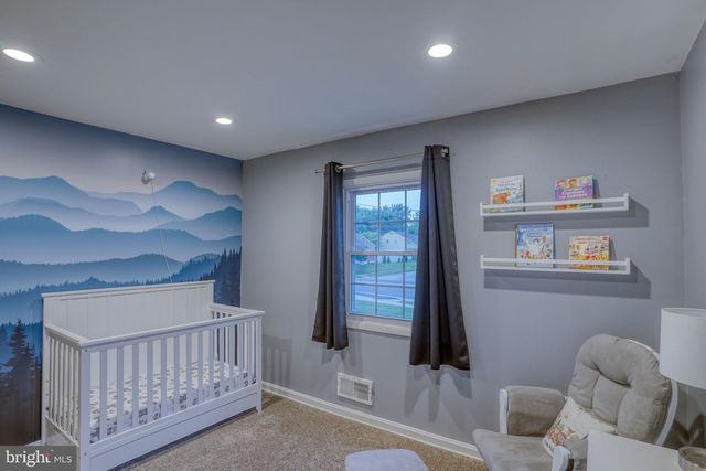 4301 VERONA DR, Wilmington, DE 19808