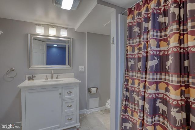 4301 VERONA DR, Wilmington, DE 19808