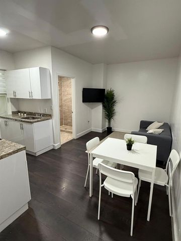 337 SW 10th Ave, Miami, FL 33130