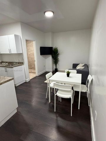 337 SW 10th Ave, Miami, FL 33130