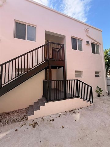 337 SW 10th Ave, Miami, FL 33130