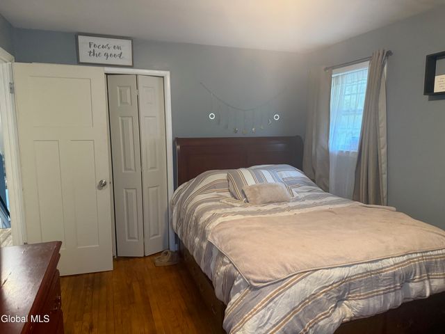 752 7th Avenue, Troy, NY 12182