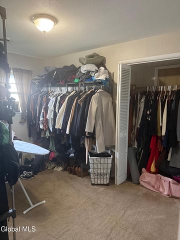 752 7th Avenue, Troy, NY 12182