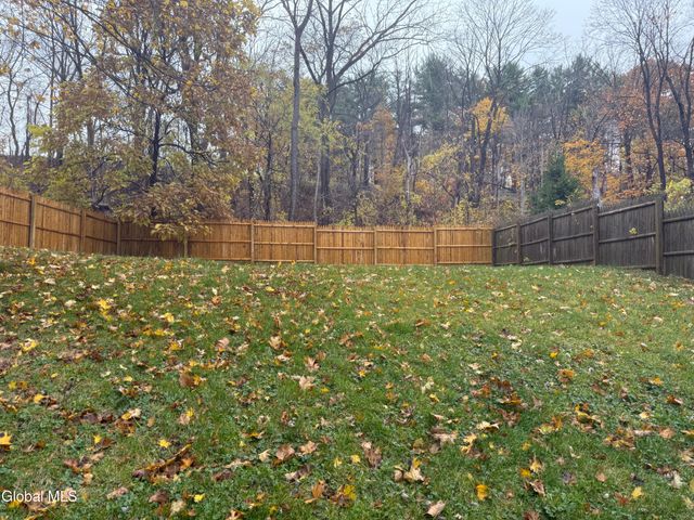 752 7th Avenue, Troy, NY 12182