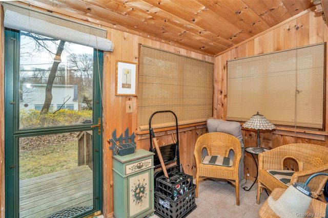 16 Nymph Road, Rocky Point, NY 11778