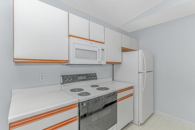 2263 Andover Dr Apt L, Surfside Beach, SC 29575