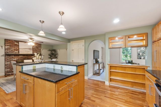 58 Gates Ln, Stow, MA 01775
