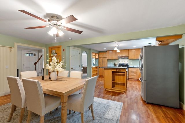 58 Gates Ln, Stow, MA 01775