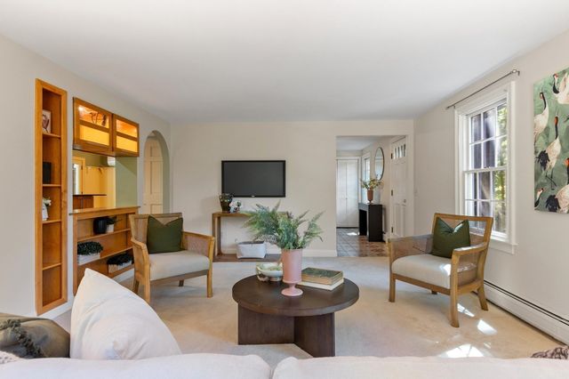 58 Gates Ln, Stow, MA 01775