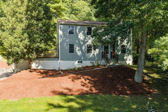 58 Gates Ln, Stow, MA 01775