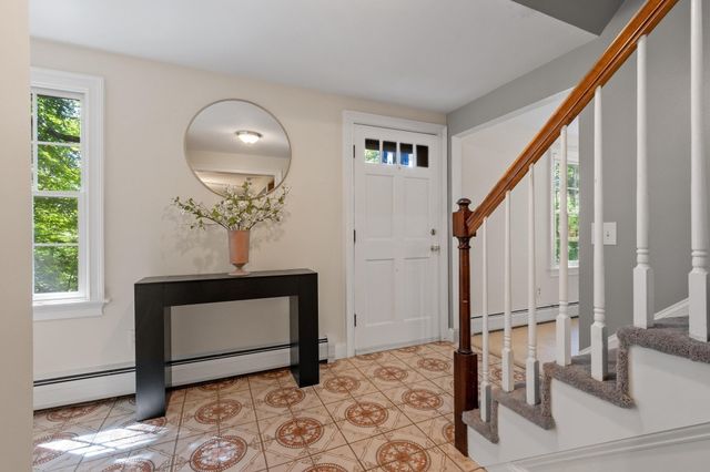 58 Gates Ln, Stow, MA 01775