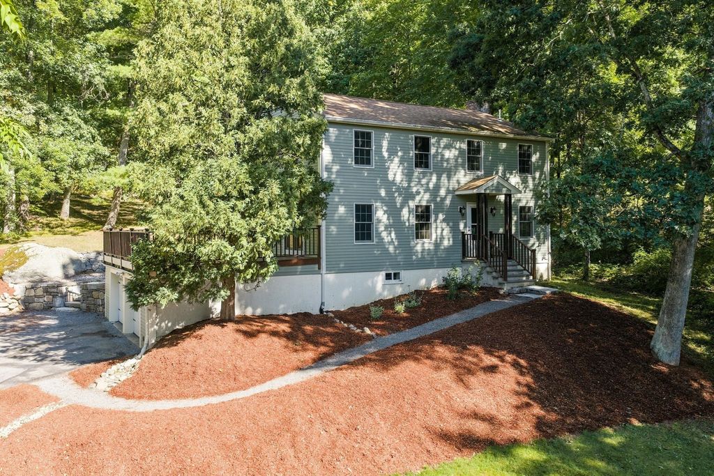 58 Gates Ln, Stow, MA 01775