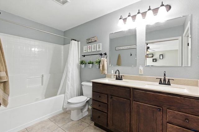 14942 GLENWOOD DR, Summerset, SD 57769